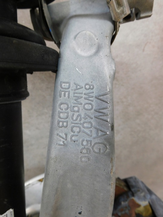 фото №12, Audi a4 b9 8w a5 8w6 поворотный кулак правая комплектная 8w0407242f 8w0407560