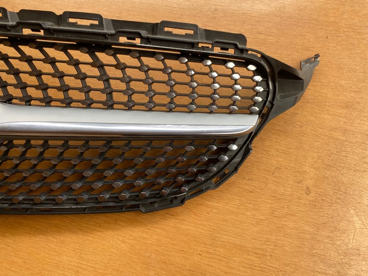 фото №2, Mercedes c w205 amg 15- решётка радиатора решётка каркас решётка радиатора a2058804583
