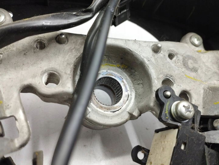 фото №16, Toyota corolla verso ar10 2007 руль gs12001450
