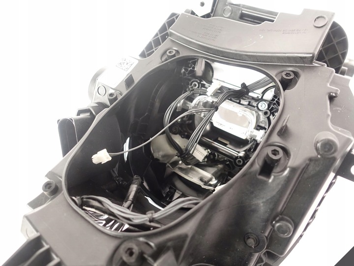 фото №10, Porsche 911 992 19- лампа полный led базовый правая eu