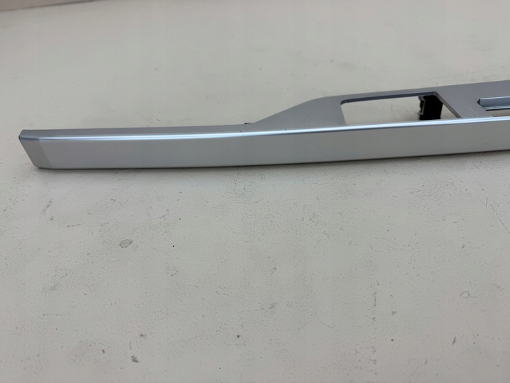 фото №7, Land rover evoque i 1 l538 11r- планка подсветка номерного знака регистрационный