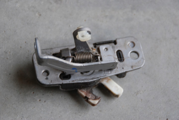 фото №3, Замок дверь сдвижных правых iveco daily 14-