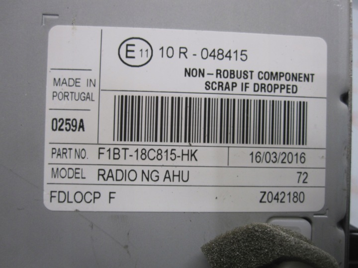 фото №8, Grand tourneo connect 16r магнитола cd заводские f1bt-18c815-hk