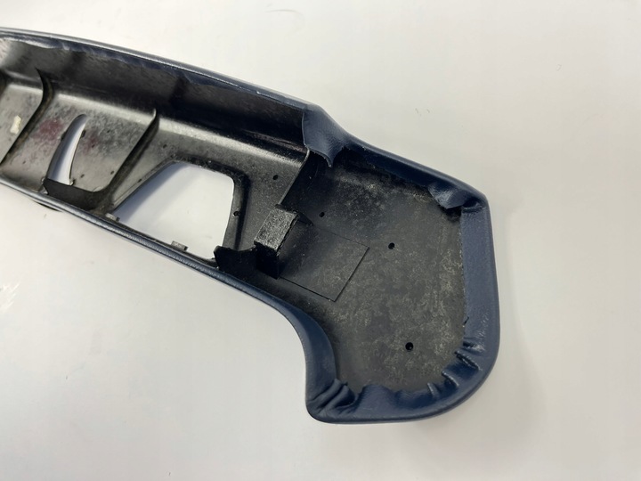 фото №9, Пластик захист стійка c багажника mercedes w124 універсал синя 1246921289