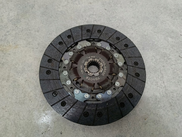 фото №11, Koło двомасовий комплектні toyota corolla verso ii 31250-05220 3121005080a