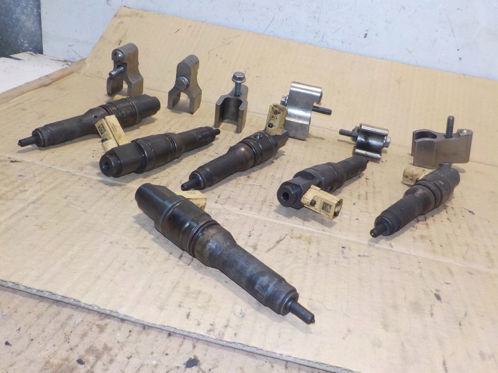 фото №3, Форсунка інжектор daf 1725282 + кріплення вприску 1603920 ціна za szt