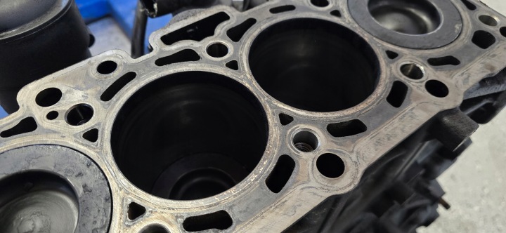 фото №10, Комплектний blok низ двигуна vw skoda seat audi 2.0 tdi 140km cff 03l021ca