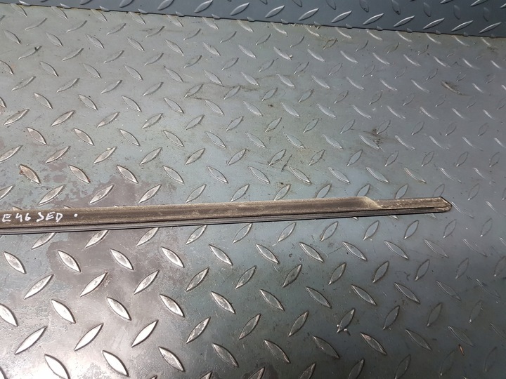 фото №7, Планка зовнішня прилегла до скла двері лівий зад тінь bmw e46 sedan