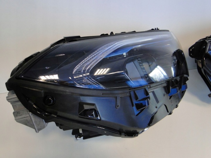 фото №6, Mercedes eqa h243 243 фара передняя правая led