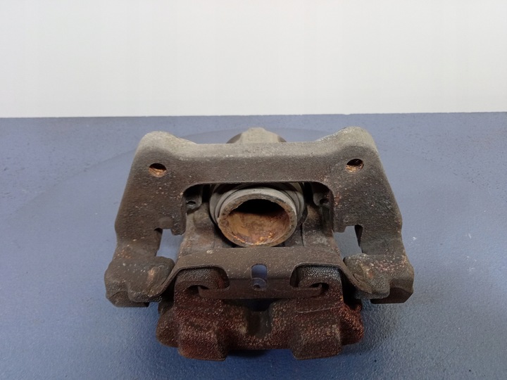 фото №5, Bmw 3 gt f34 2.0 супорт гальмівний перед лівий