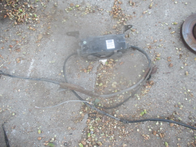 фото №1, Renault espace iv 4 механизм тормоза ручного 8200418646
