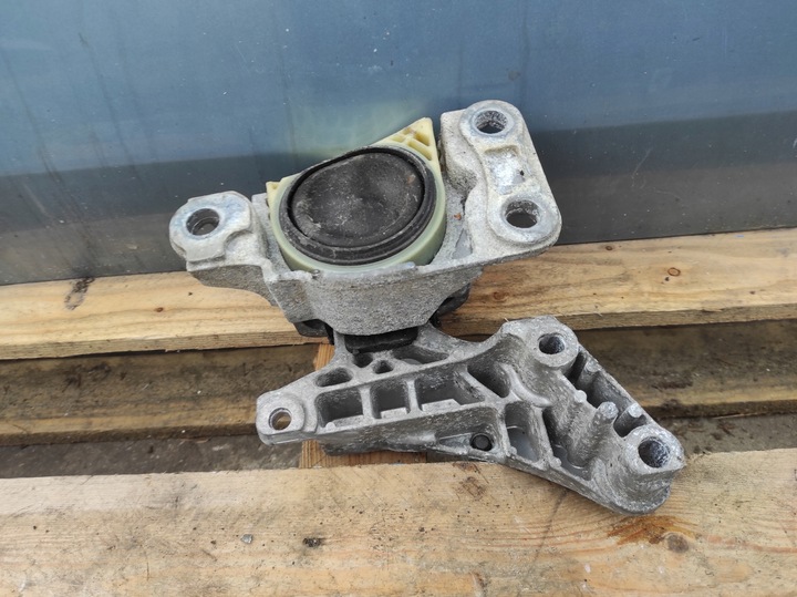 фото №6, Лапи кріплення двигуна renault megane iii 326d23f