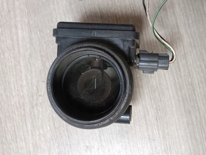 фото №7, Расходомер mazda 323 f 1.5 16v e5t51171