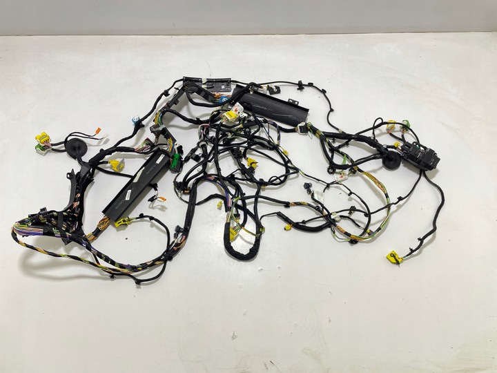 фото №1, Citroen c4 iii 964h055180 установка жгут интерьера