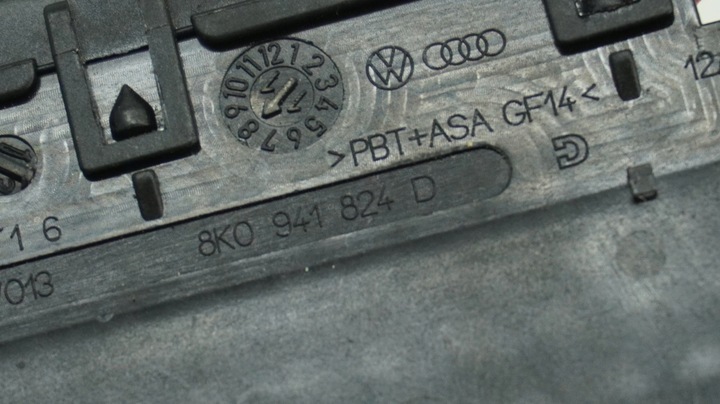фото №10, Audi volkswagen seat skoda роз'єм коробка запобіжників 8k0941824d