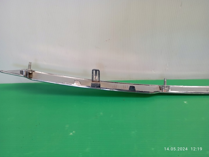 фото №10, Планка средняя хром бампера зад vw tiguan 2 ii 5na853835