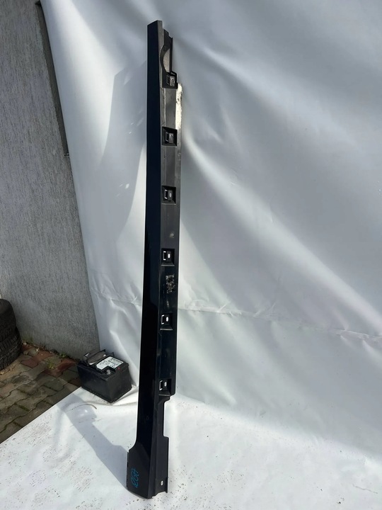 фото №8, Планка порогова vw passat b8 3g0 права 3g0853858f