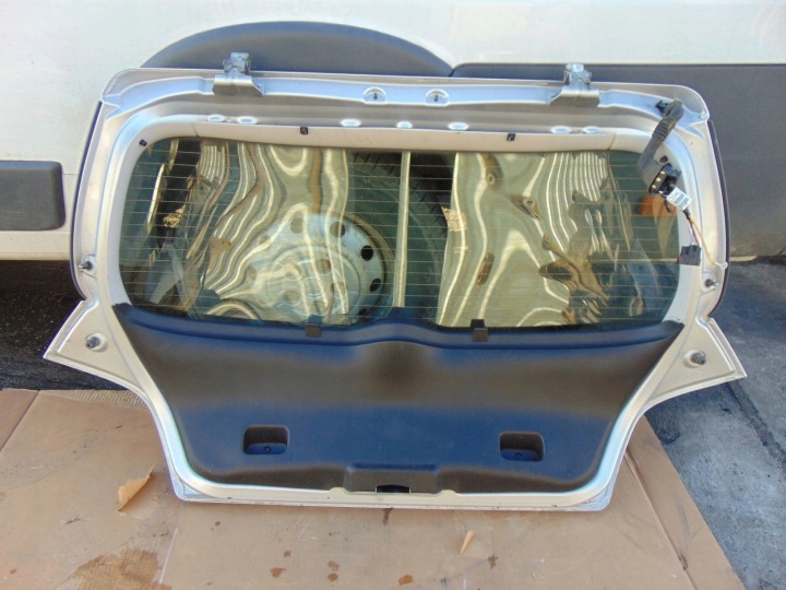 фото №13, Крышка багажника з стекло зад peugeot 307 hb 5d eycc