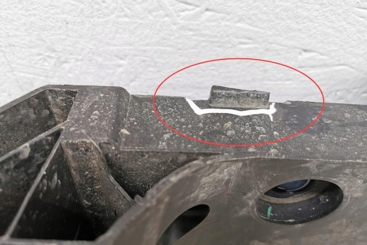 фото №13, Крепление радиатор renault zoe bfm_ 752109644r 68kw 2022