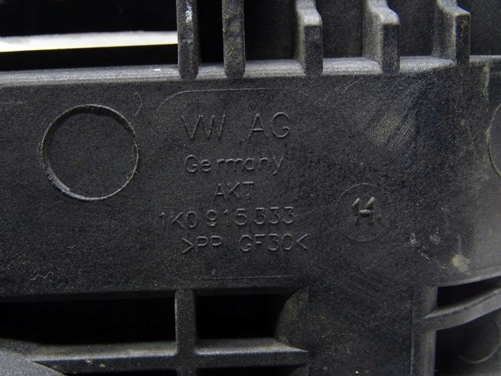 фото №15, Основа корпус акумулятора 1k0915333h vw tiguan 5n golf vi a3 8p