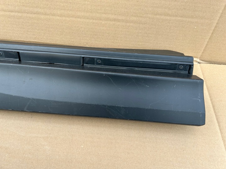 фото №3, Lexus ux левая планка дверь зад задняя