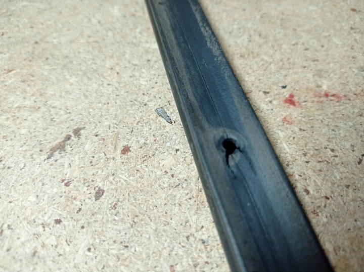 фото №5, Mazda 6 gg gy нижня прокладка двері лівий перед універсал