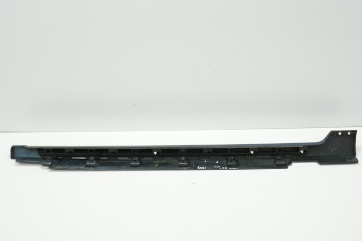 фото №6, Vw passat b8 16r молдинг порогова права lb5j 3g0853858
