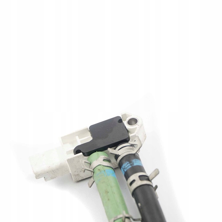 фото №10, Mercedes w176 датчик давления выхлопных газов 227701177r