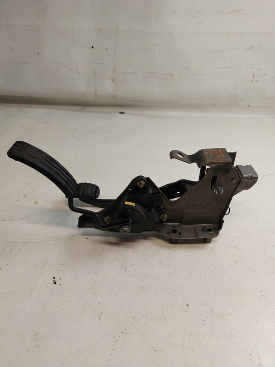 фото №5, Педаль газа тормоза renault clio iii 1.2 16v