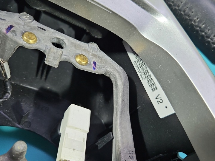 фото №9, Руль кожаный toyota auris ii 12-15