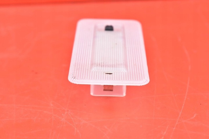 фото №6, Лампа освітлення інтер'єру зад 83bg13776bb mazda tribute 1 i 00-04