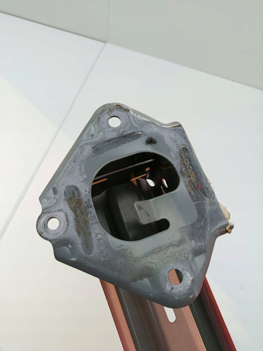 фото №7, Toyota yaris iv балка бампера заднего 250947