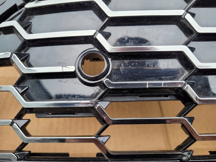 фото №4, Решётка решётка радиатора toyota yaris cross gr sport