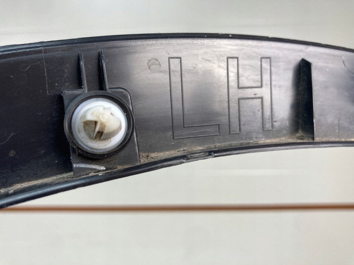 фото №9, Планка накладка крила лівого передньої tesla y