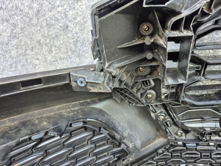 фото №15, Audi rsq8 q8 rs бампер перед оригинал 6x pdc камера