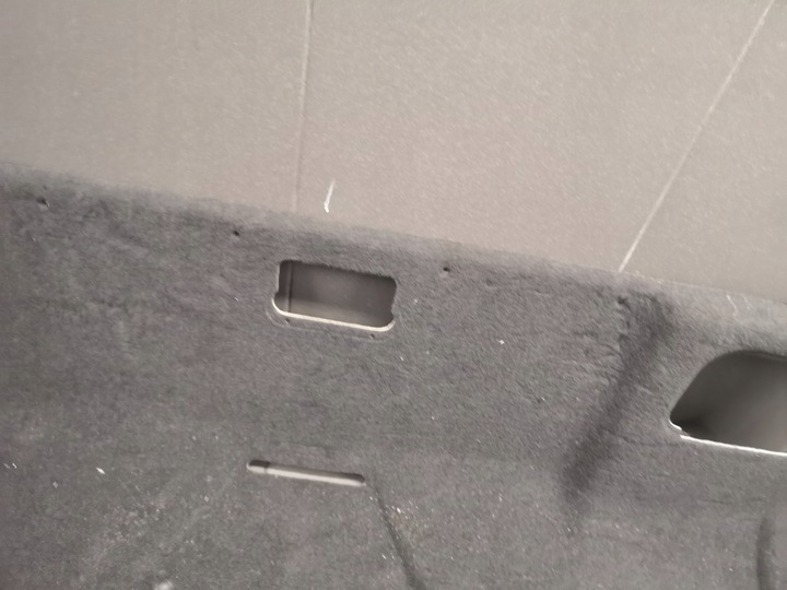 фото №5, Оббивка кришки багажника audi a8 d2 4d0867975b