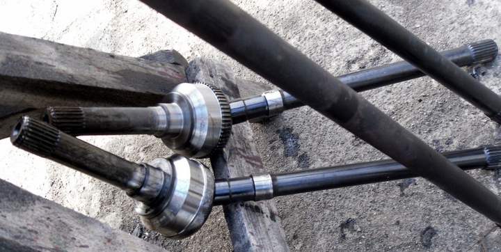 фото №1, Land rover discovery 1 полуось передняя правая /левая