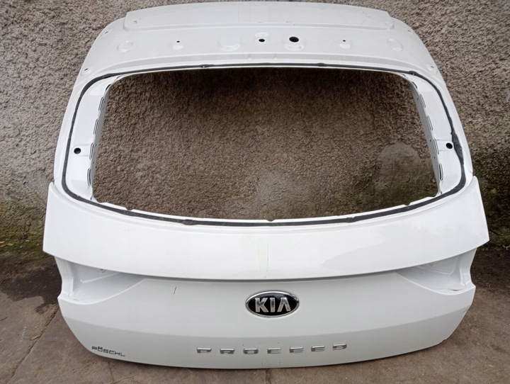 фото №1, Крышка багажника зад kia pro ceed proceed 3 iii cd