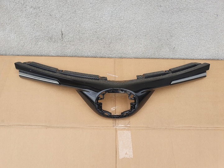 фото №1, Toyota rav4 iv рестайлинг решётка радиатора хром решётка 53101-42411