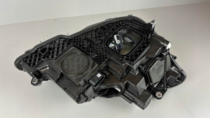 фото №9, Mercedes e клас w207 рестайлінг фара ліва led a2078208361
