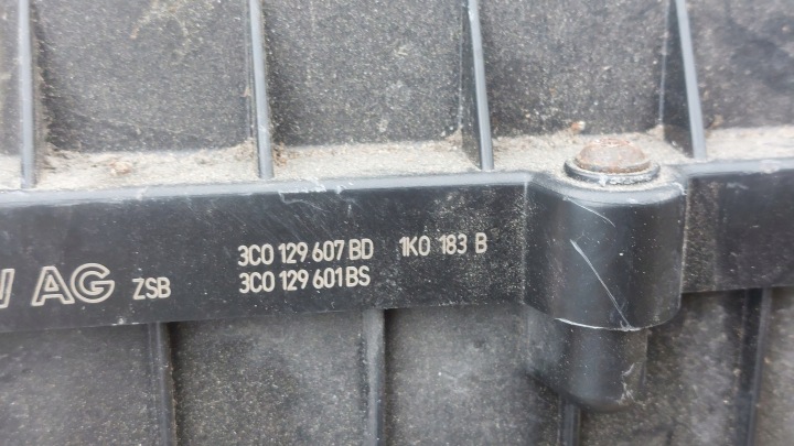 фото №6, Корпус фільтра повітря 1.6 1.9 tdi vw seat skoda 3c0129601bs 3co129607bd