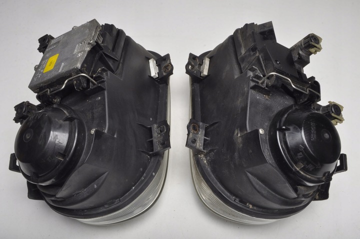 фото №13, Volkswagen golf iv r32 лампы перед комплект 1j1941016l ксенон