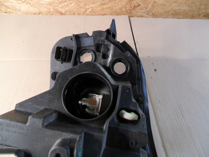 фото №12, Toyota proace лампа права фара 9808581180-00