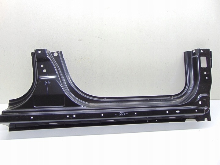 фото №1, Поріг обшивка праві dacia duster ii 17- новий org