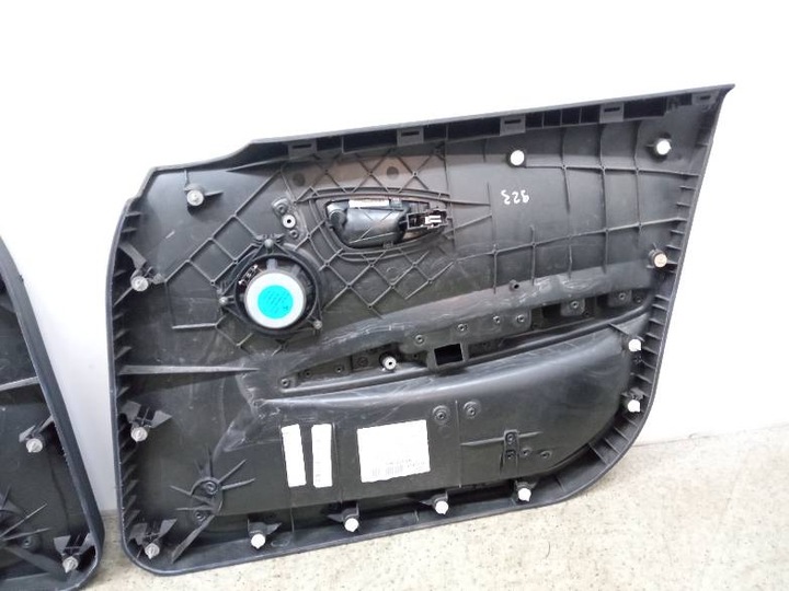 фото №7, Обивка боковина левый правые перед 5d 0002572884 bmw seria 1 i e87