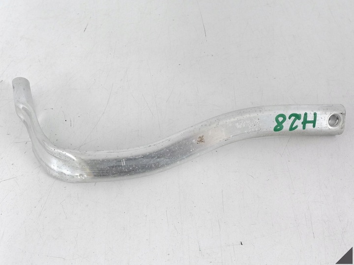 фото №1, Audi a8 s8 4h0 d4 рестайлінг 09-17 кронштейн крила лівий перед 4h0821259c