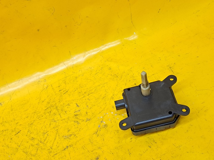 фото №9, Моторчик нагревателя opel astra h iii 1,6b 52418856