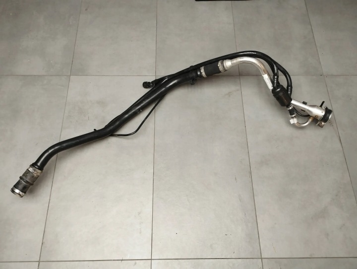 фото №1, Land rover range rover sport l320 труба заливная горловина топлива ah229034bc