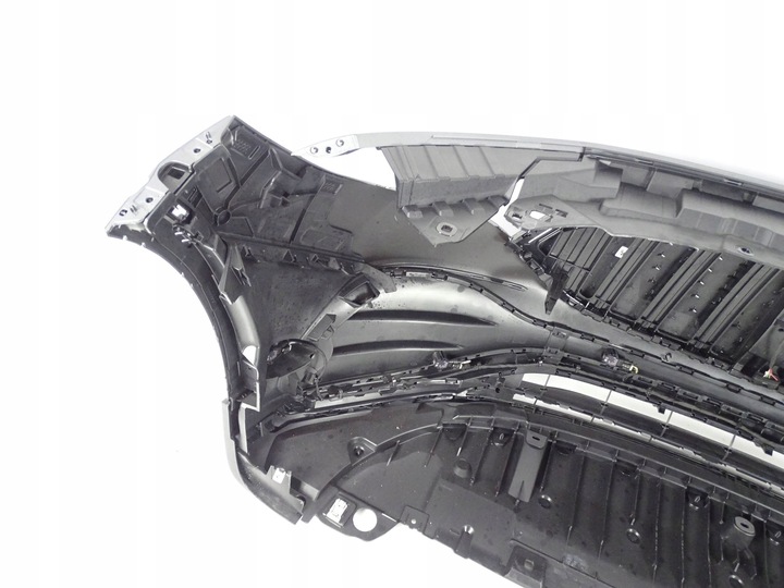 фото №8, Бампер переднее mercedes eqb 243 a243 w243 amg версия 6x pdc + радар + led
