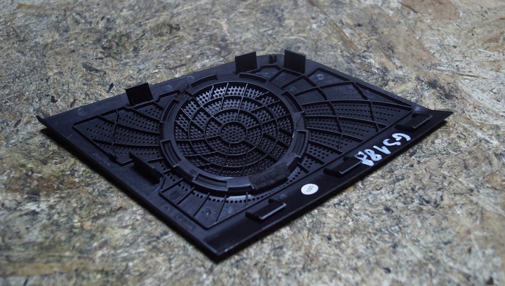 фото №9, Маскировочная накладка динамика audi a5 8t 8t0857227a